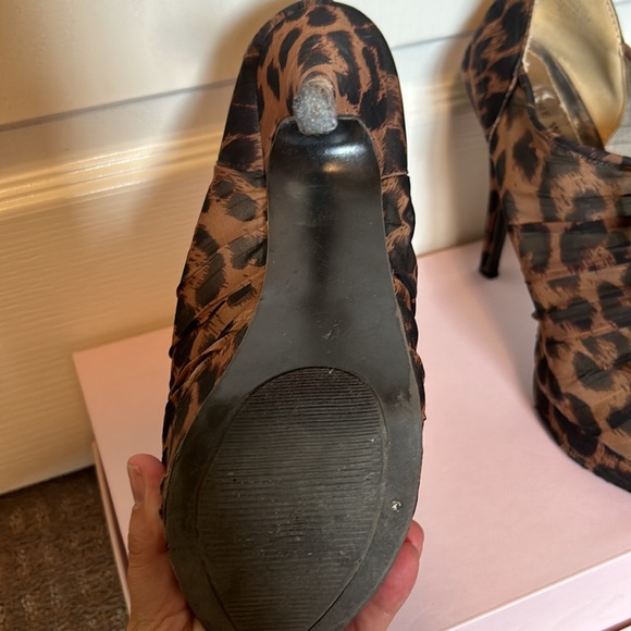 Animal print shoes - Picture 3 of 4
